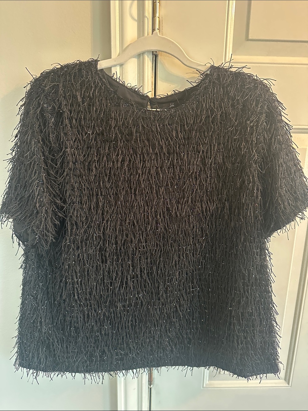 Black Fringe-Texture Short Sleeve Top by